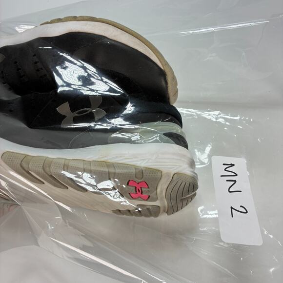 Under Armour Charged Stunner Black Running Shoes 1266379-002 Women's Size 9.5 - Picture 10 of 10